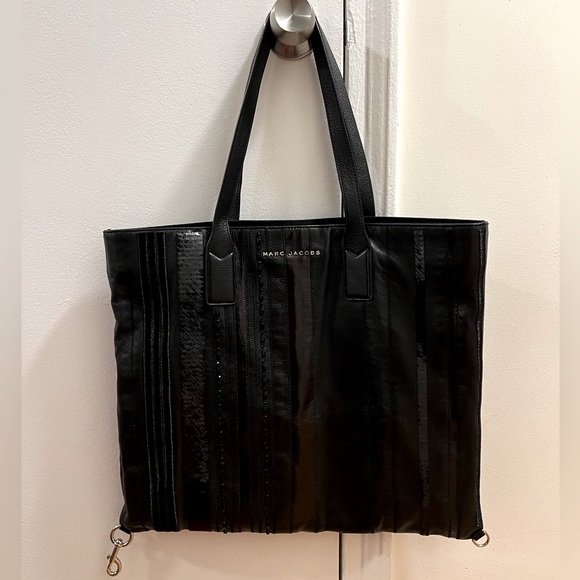Marc Jacobs Leather Tote Bag Large (comes with dust bag!) - Picture 1 of 13